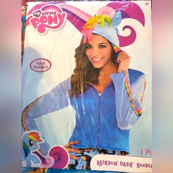 New In package My Little Pony on-size adult Hoodie Rainbow Dash - Picture 1 of 13
